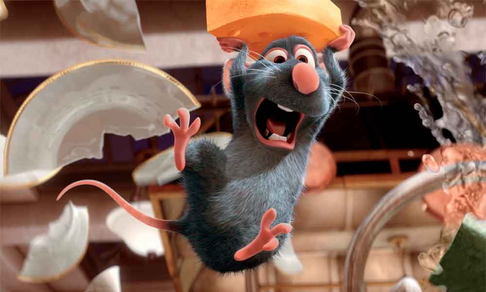 Ratatoiulle-Remy fugindo com o queijo