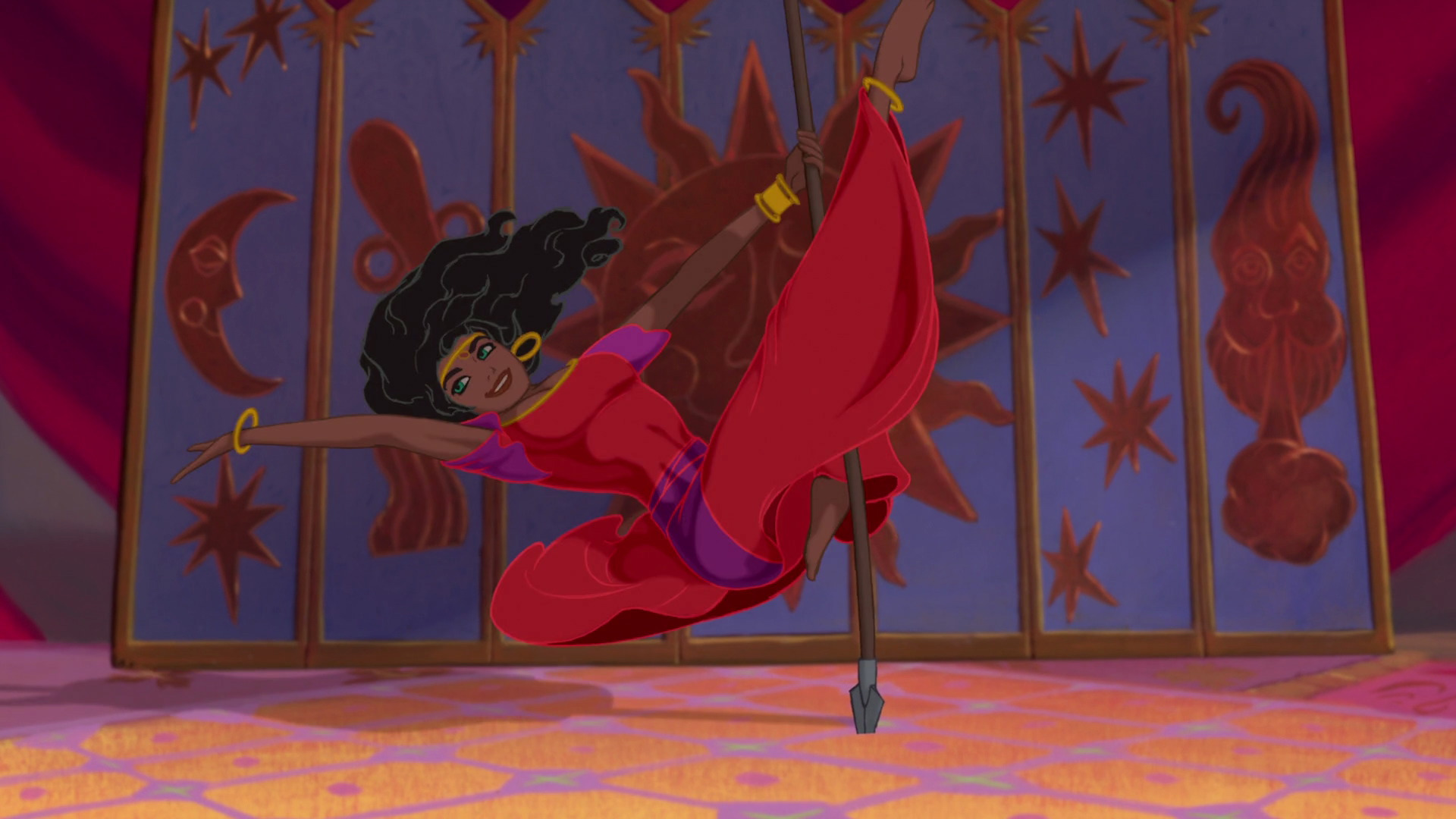 Esmeralda dançando