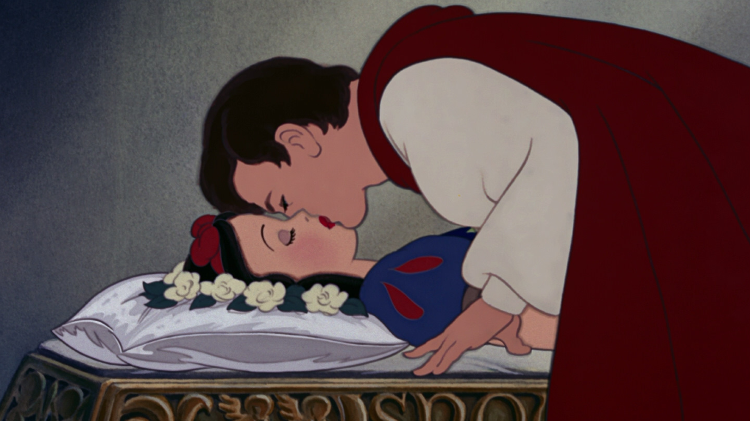 O principe beijando branca de neve