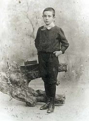Pessoa em Durban, 1898, 10 anos.