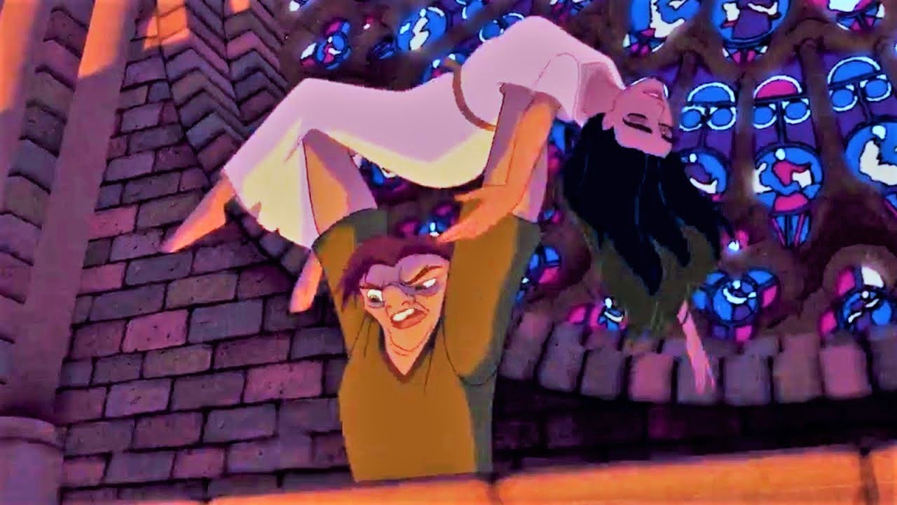 Quasimodo segurando Esmeralda