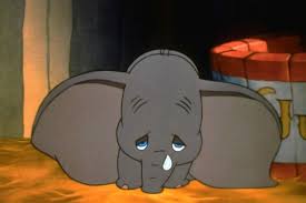 Dumbo chorando