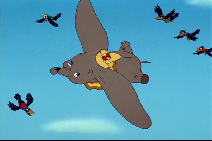 Dumbo voando