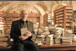 Entenda como Paulo Coelho virou o autor vivo mais traduzido do planeta