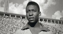 Pelé em 1960, ainda nos primeiros anos de sua carreira como jogador da seleção brasileira. GETTY