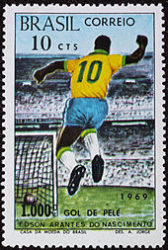 Selo postal brasileiro em comemoração ao milésimo gol de Pelé