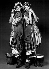 Hayworth e Carol Burnett no "The Carol Burnett Show" (1971).