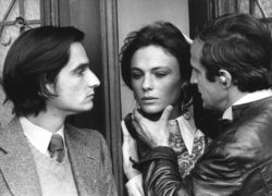 Jean-Pierre Léaud, Jacqueline Bisset e François Truffaut em A Noite Americana, 1973