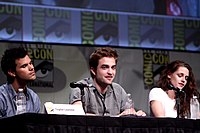 Robert Pattinson, Kristen Stewart e Taylor Lautner na Comic-Con de 2012.