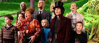 Willy Wonka com as crianças e seus pais