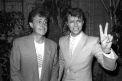 Bowie e McCartney: a arte camaleônica de se reinventar