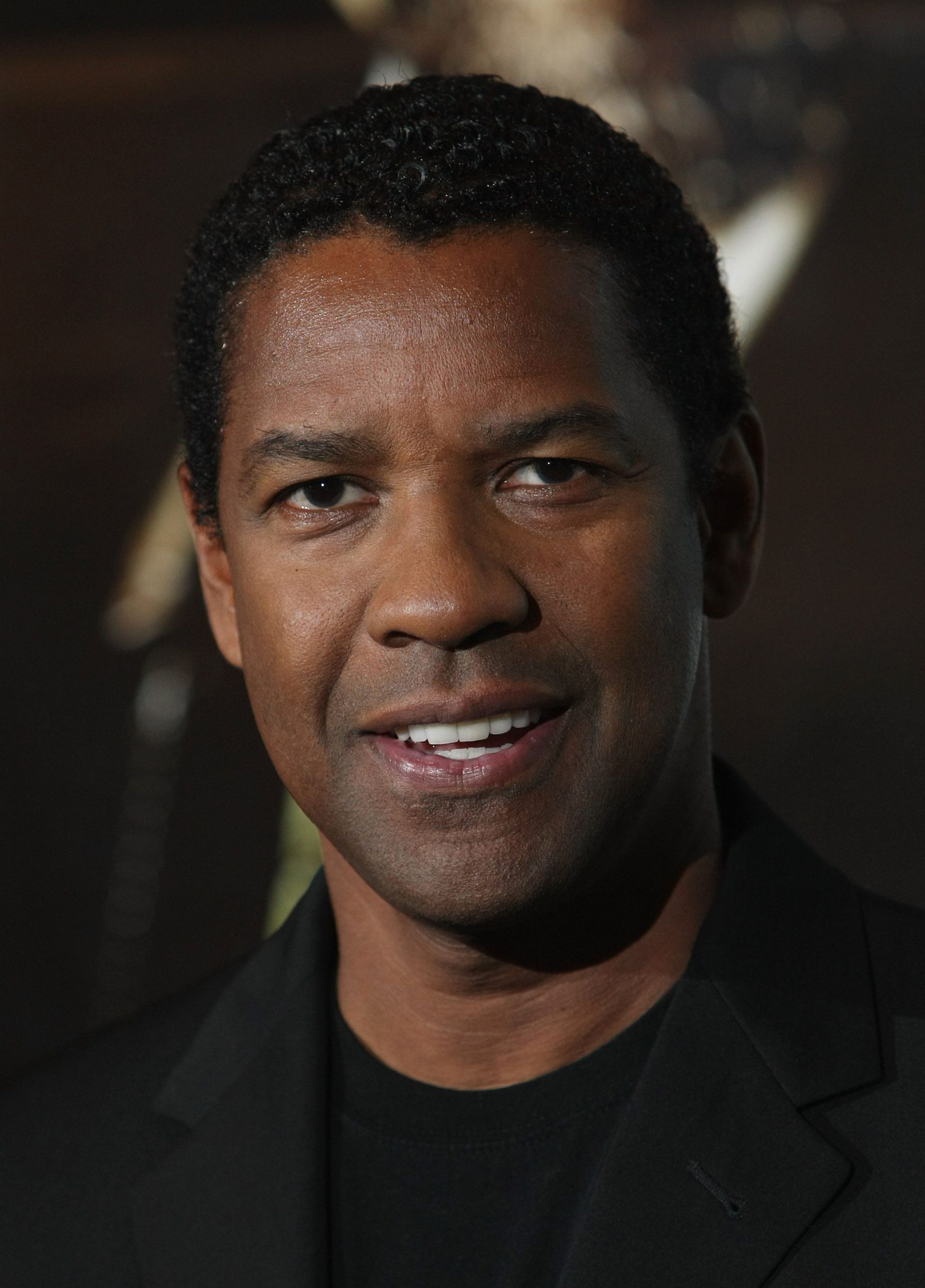 Denzel Washington posando para foto imagoi